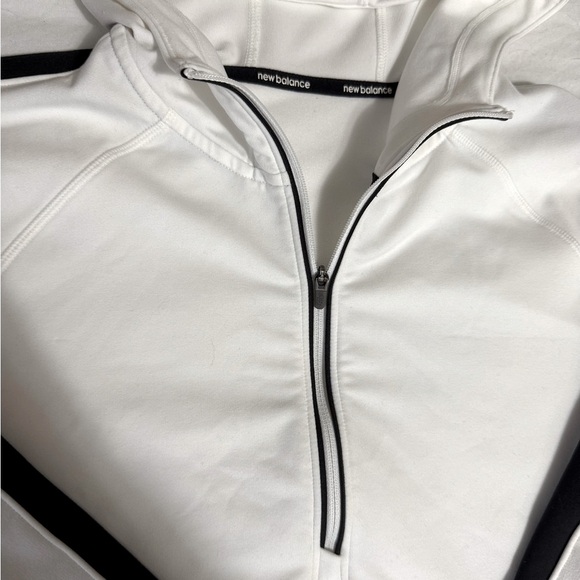 New Balance Black and White Nationals Quarter-Zip Sweatshirt - Picture 4 of 5